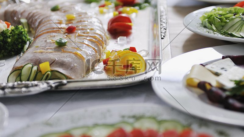 预制菜盒材质定制：揭秘食品安全与环保的双重保障